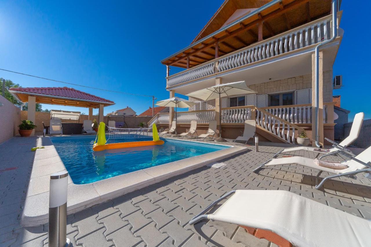 Apartmani Dada Biograd Na Moru Exterior photo