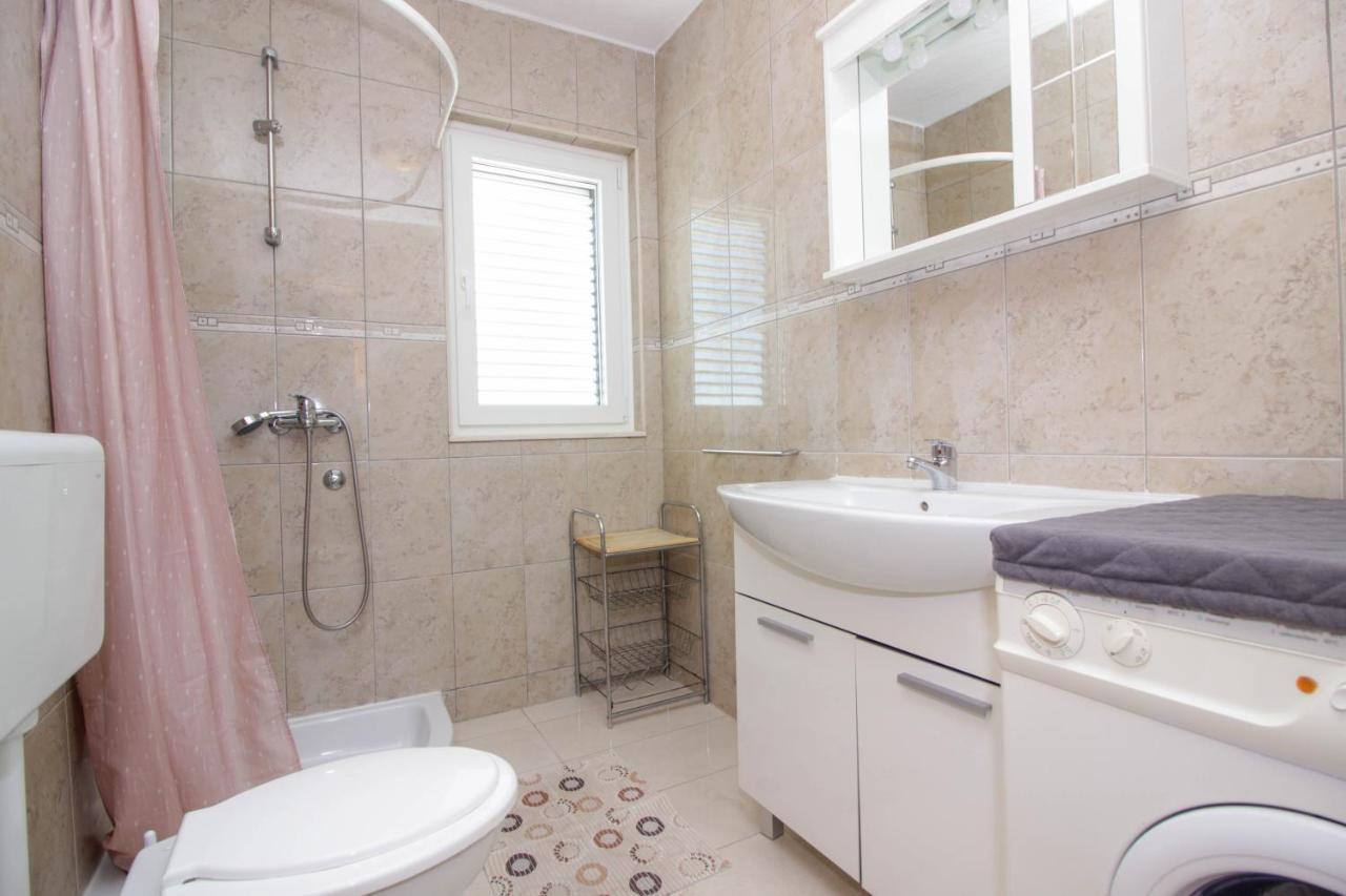 Apartmani Dada Biograd Na Moru Exterior photo